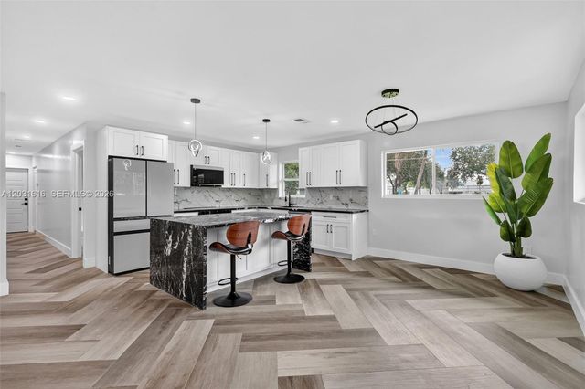 1695 NE 160th Street, North Miami Beach, FL 33162