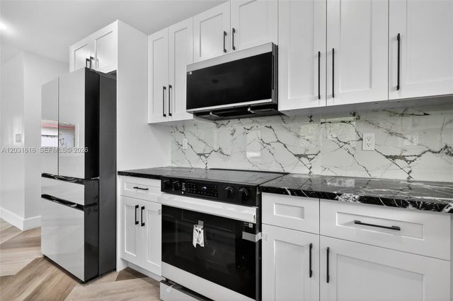 1695 NE 160th Street, North Miami Beach, FL 33162