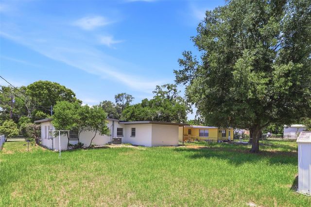 1300 MORNINGSIDE STREET, Mount Dora, FL 32757