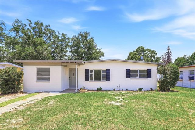 1300 MORNINGSIDE STREET, Mount Dora, FL 32757