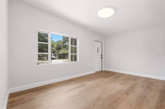 1300 MORNINGSIDE STREET, Mount Dora, FL 32757