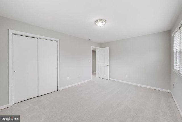 5300 EASTON DR, Springfield, VA 22151