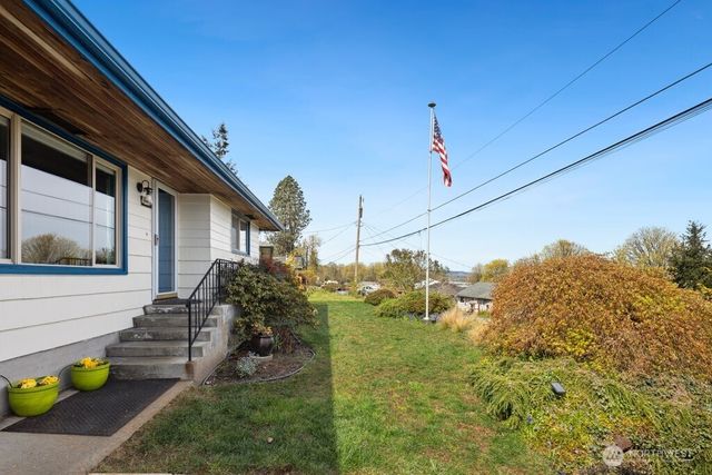 226 Bridge Way, Everett, WA 98201