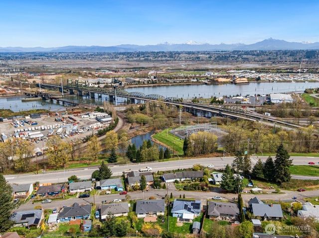 226 Bridge Way, Everett, WA 98201