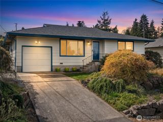 226 Bridge Way, Everett, WA 98201