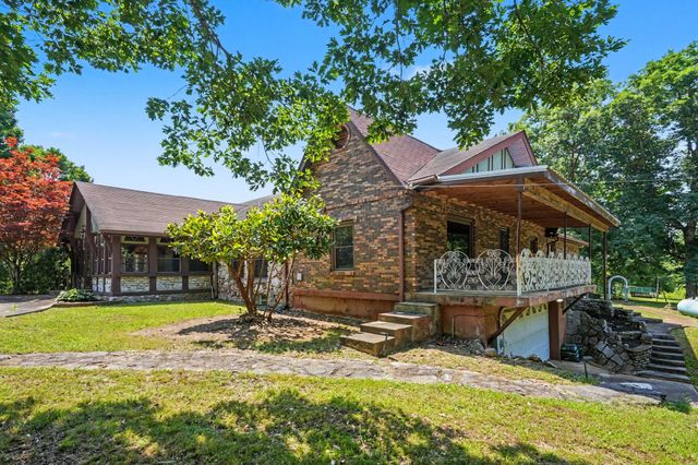 168 Blue Bird Rd, Summertown, TN 38483
