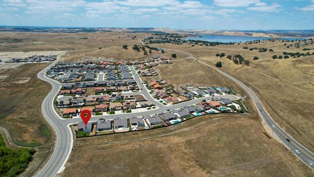 20058 Sunset Dr, Friant, CA 93626