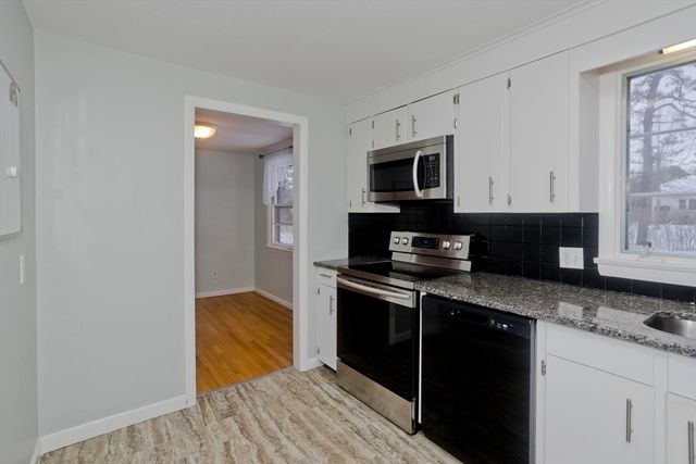 53 Meadowlark, Longmeadow, MA 01106