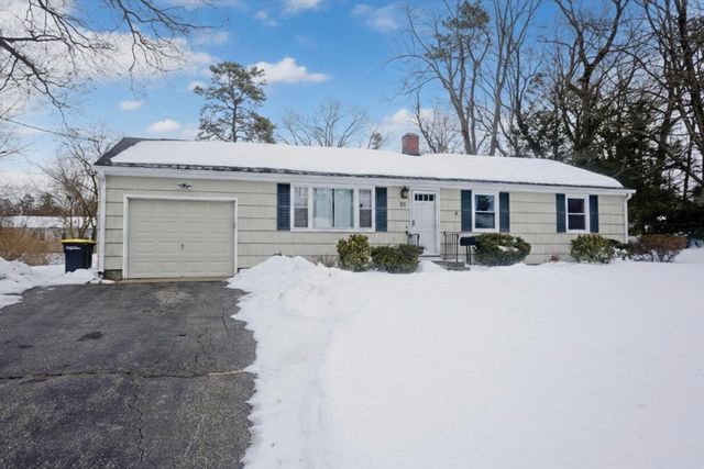 53 Meadowlark, Longmeadow, MA 01106