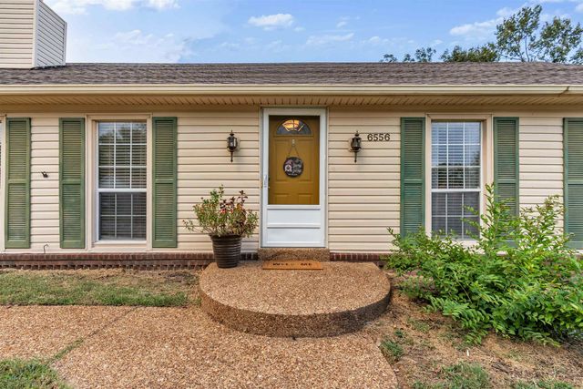 6556 STOCKPORT CV, Memphis, TN 38141