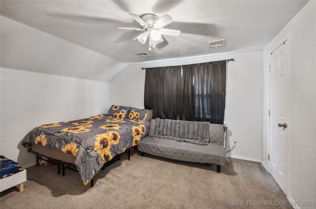 1105 S Maple Avenue, Tahlequah, OK 74464