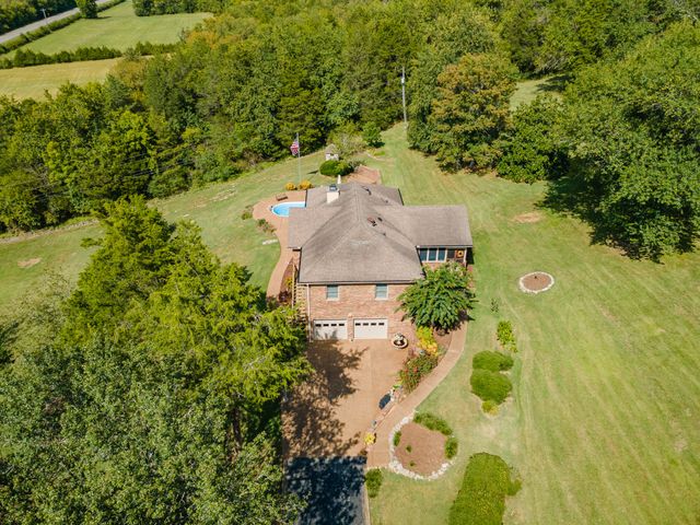 89 Lynchburg Hwy, Fayetteville, TN 37334