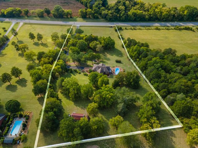 89 Lynchburg Hwy, Fayetteville, TN 37334