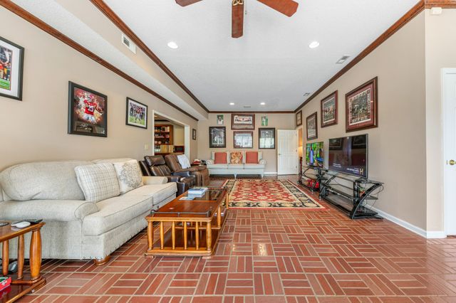 89 Lynchburg Hwy, Fayetteville, TN 37334