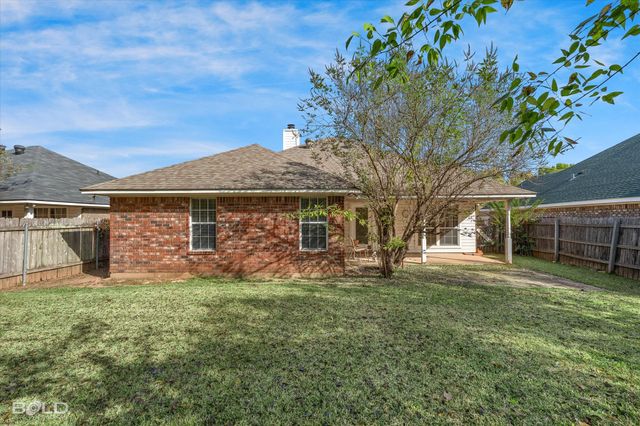6004 Summerville Lane, Bossier City, LA 71111