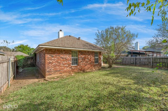 6004 Summerville Lane, Bossier City, LA 71111