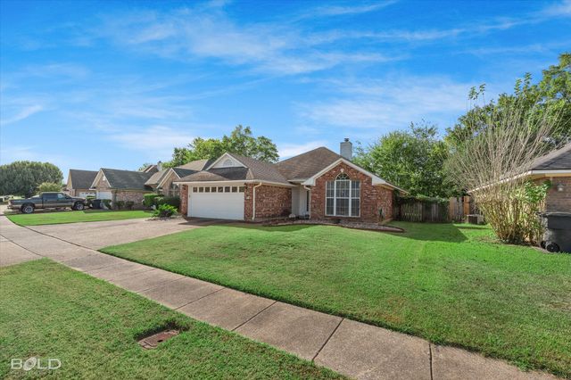 6004 Summerville Lane, Bossier City, LA 71111