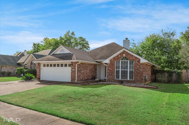 6004 Summerville Lane, Bossier City, LA 71111