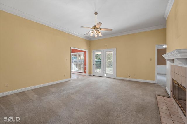 6004 Summerville Lane, Bossier City, LA 71111