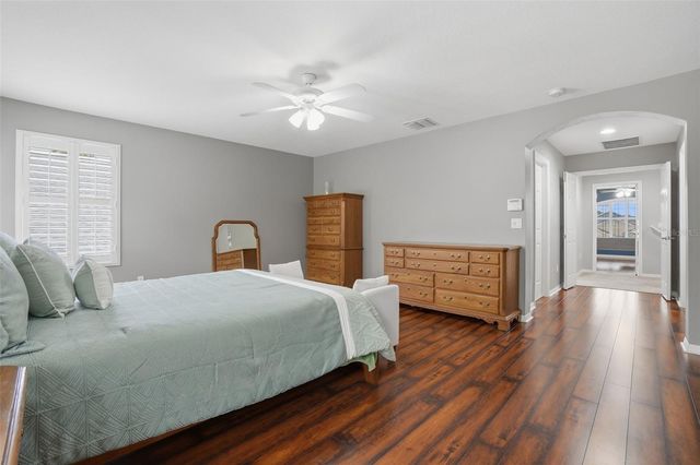 5693 DALEY WAY, Oviedo, FL 32765