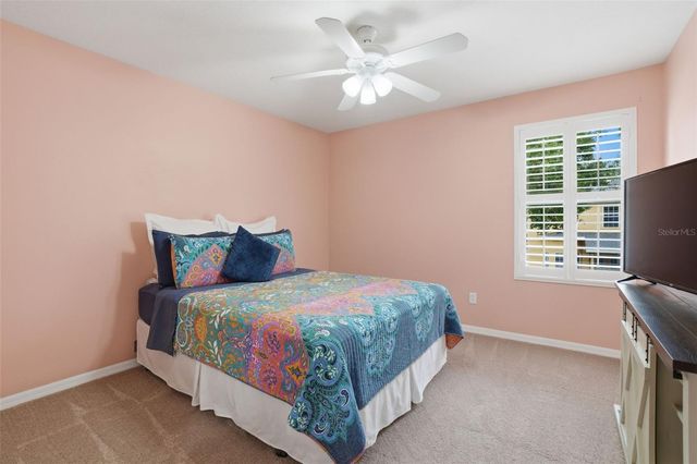 5693 DALEY WAY, Oviedo, FL 32765