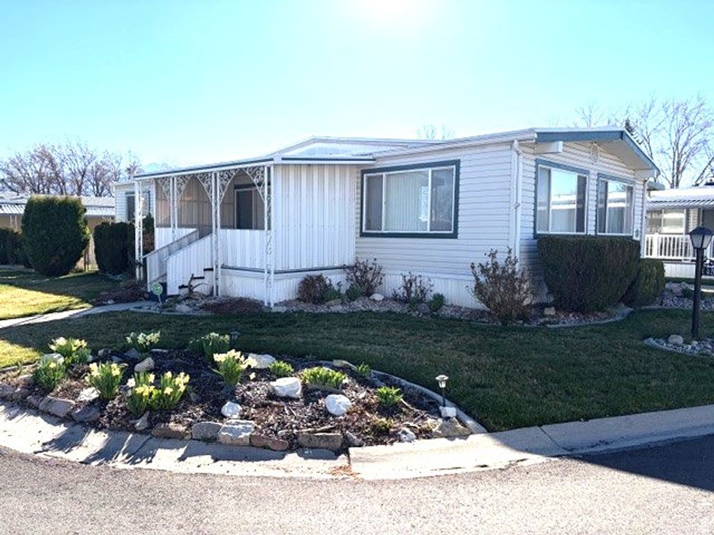 4583 S MONTE VISTA DR, Taylorsville, UT 84123