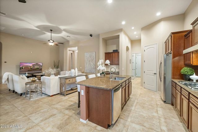 8456 E JASMINE Circle, Mesa, AZ 85207