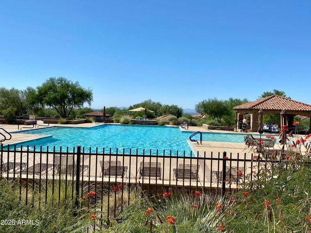 8456 E JASMINE Circle, Mesa, AZ 85207
