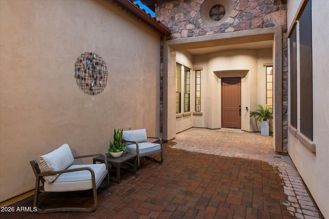 8456 E JASMINE Circle, Mesa, AZ 85207
