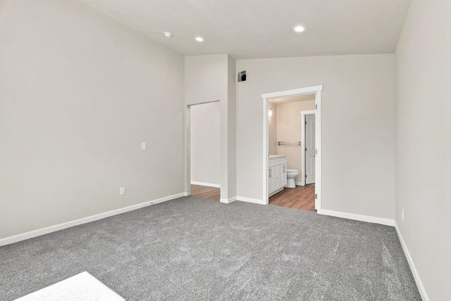 614 E A St, Deer Park, WA 99006
