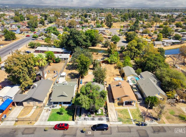 710 R Street, Bakersfield, CA 93304
