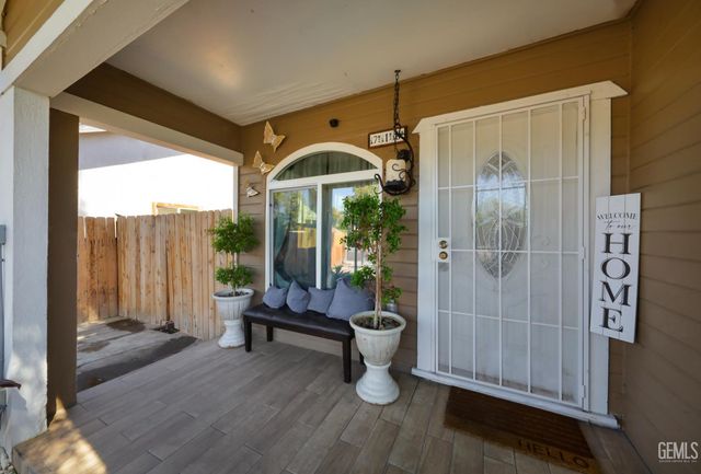 710 R Street, Bakersfield, CA 93304