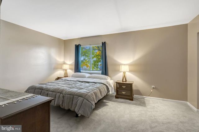 8667 MADERA CT, Manassas Park, VA 20111