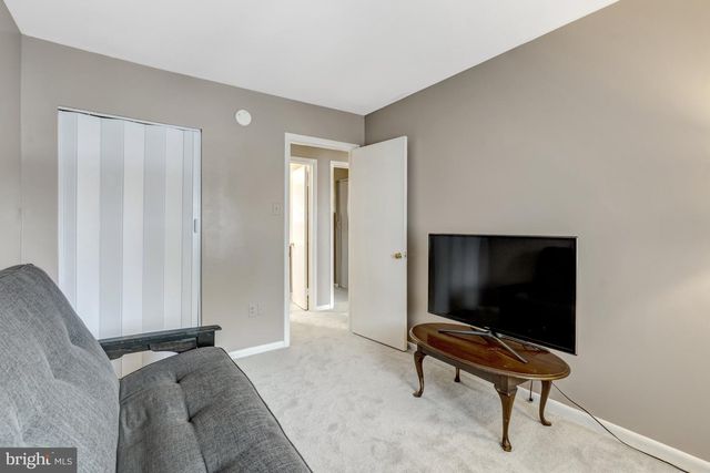 8667 MADERA CT, Manassas Park, VA 20111