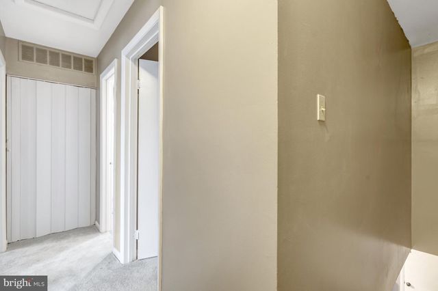 8667 MADERA CT, Manassas Park, VA 20111