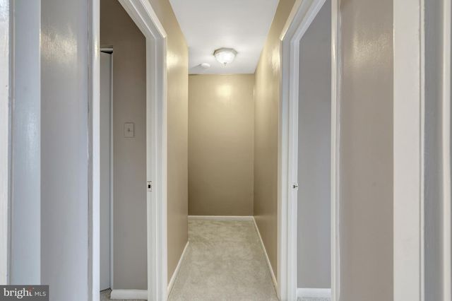 8667 MADERA CT, Manassas Park, VA 20111