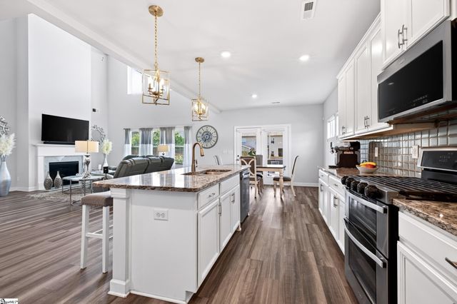 2505 Apsley Court, Greer, SC 29651