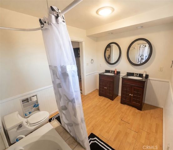 13814 Kiowa, Apple Valley, CA 92307