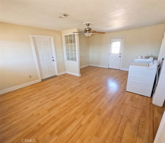 13814 Kiowa, Apple Valley, CA 92307