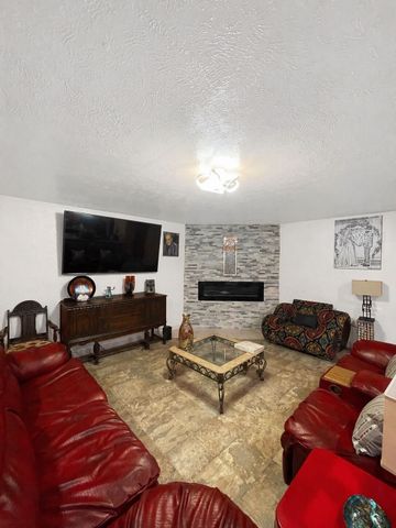 7312 Stonewall Road, Forest Hill, TX 76140