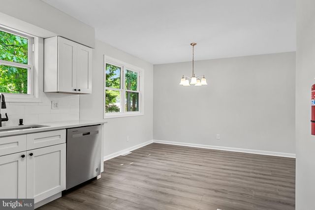 303 BAYBERRY ST, Browns Mills, NJ 08015