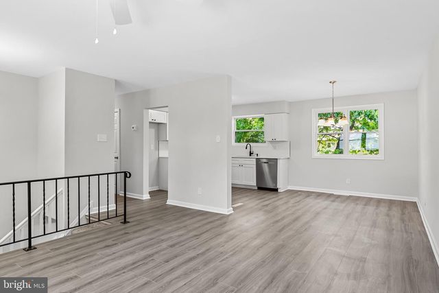 303 BAYBERRY ST, Browns Mills, NJ 08015