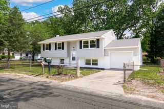 303 BAYBERRY ST, Browns Mills, NJ 08015