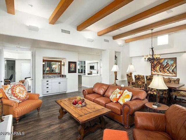 9898 E GRAYTHORN Drive, Scottsdale, AZ 85262