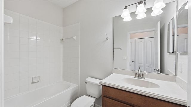 2217 CROSSTON CIRCLE, Orlando, FL 32824