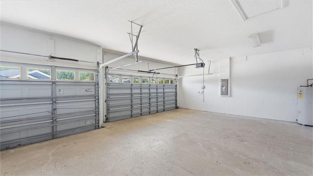2217 CROSSTON CIRCLE, Orlando, FL 32824