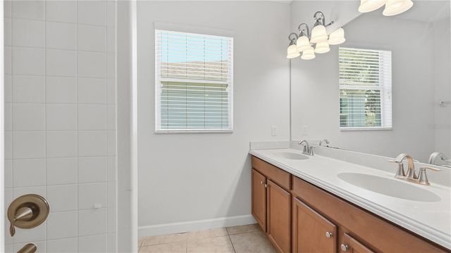 2217 CROSSTON CIRCLE, Orlando, FL 32824