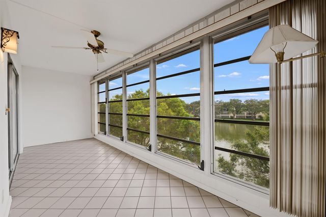 2202 LUCAYA Bend D4, Coconut Creek, FL 33066