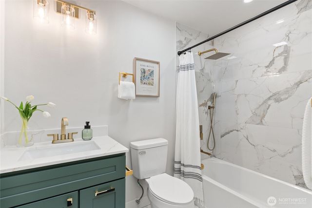 13203 SE 233rd Street, Kent, WA 98042