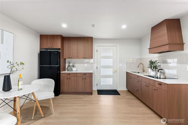 13203 SE 233rd Street, Kent, WA 98042